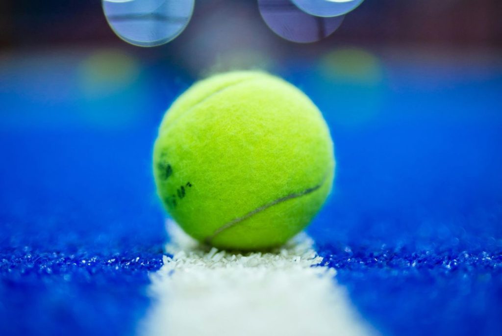 Dónde se Inventó el Pádel: Origen de uno de los Deportes más Populares